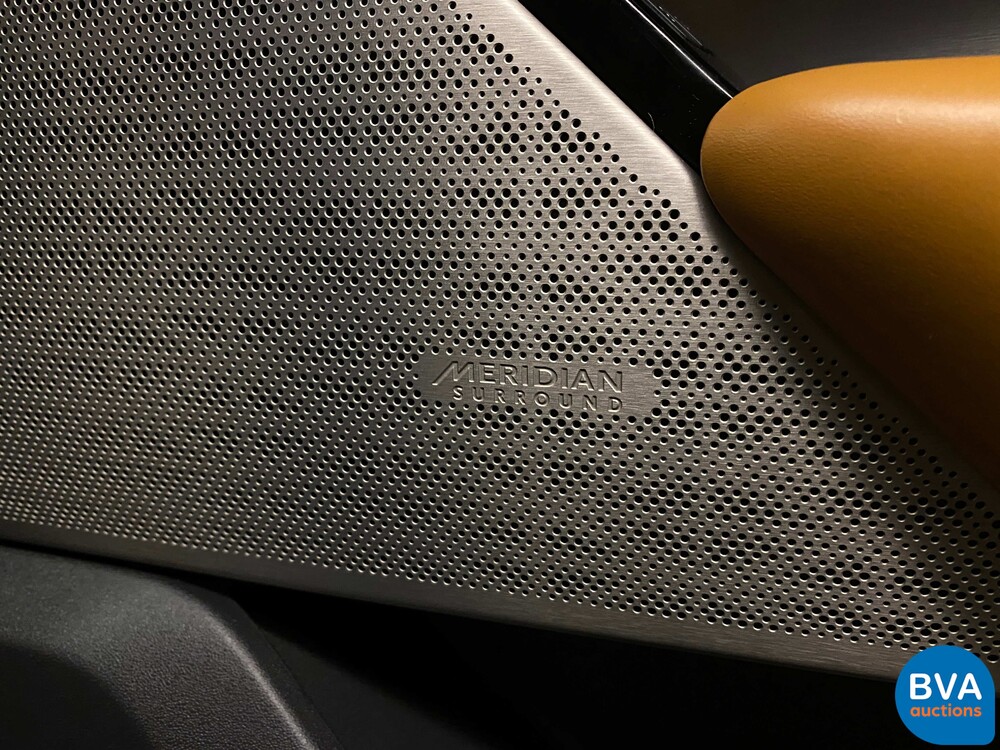 Land Rover Range Rover Velar P380 Supercharged R-Dynamic HSE V6 380 PS 2018.