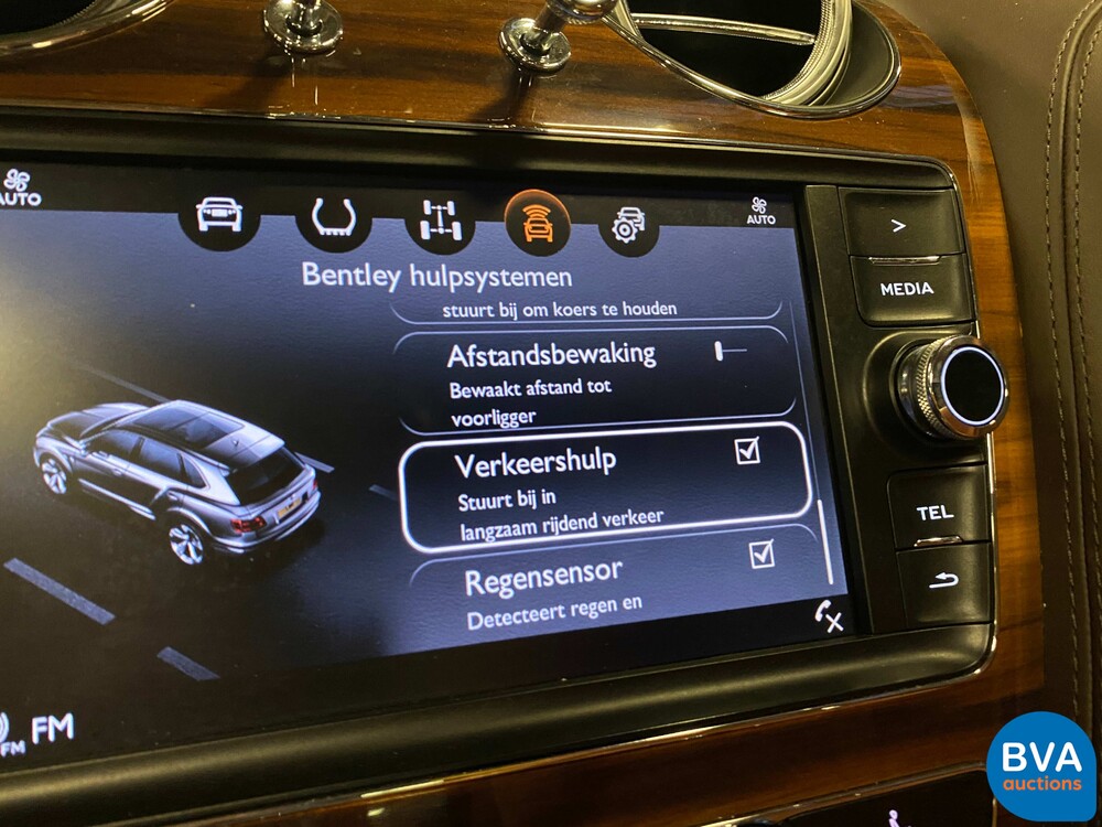 Bentley Bentayga 6.0 W12 608pk 2018 -Original NL-, RK-639-X.
