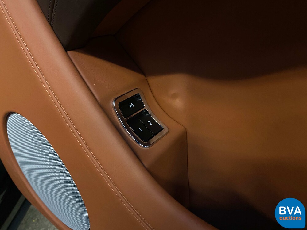 Bentley Bentayga 6.0 W12 608pk 2018 -Original NL-, RK-639-X.