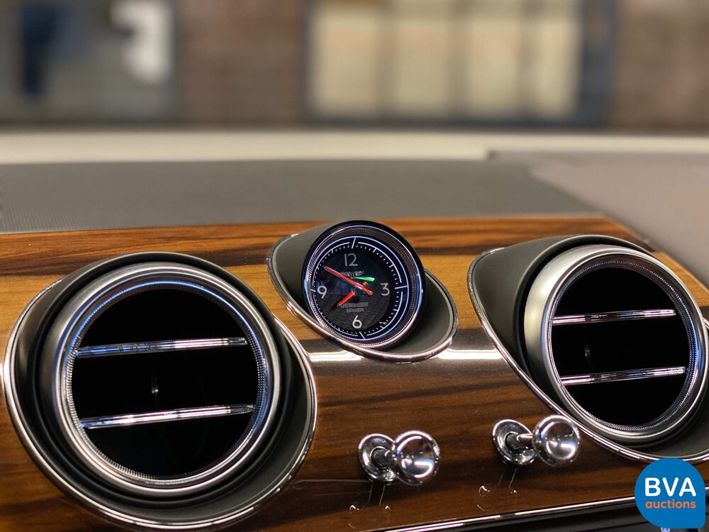 Bentley Bentayga 6.0 W12 608pk 2018 -Original NL-, RK-639-X.