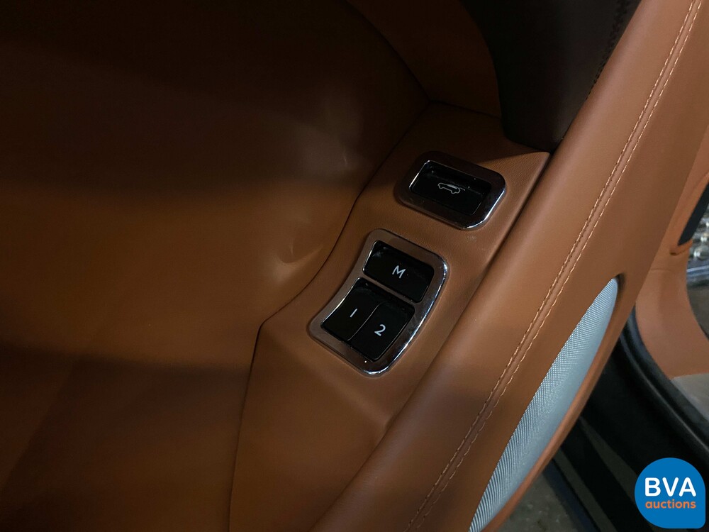 Bentley Bentayga 6.0 W12 608pk 2018 -Original NL-, RK-639-X.