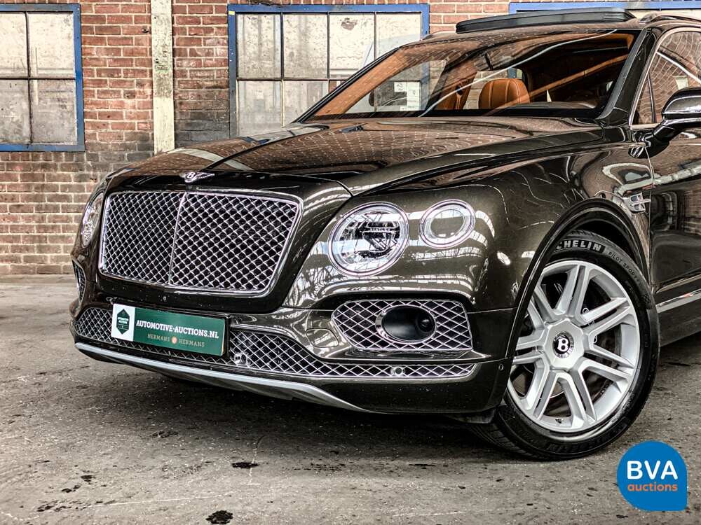 Bentley Bentayga 6.0 W12 608pk 2018 -Original NL-, RK-639-X.