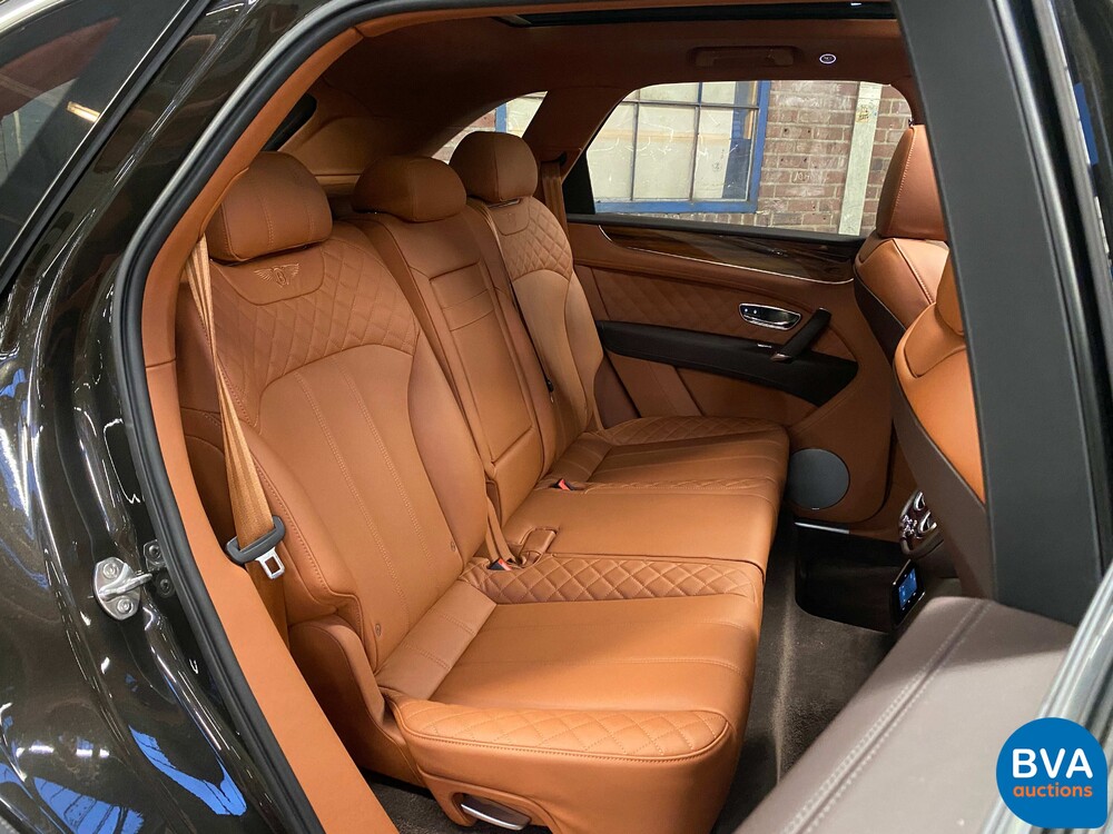 Bentley Bentayga 6.0 W12 608pk 2018 -Original NL-, RK-639-X.
