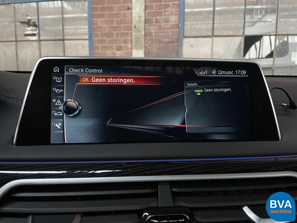 BMW 740e iPerformance M-Sport High Executive 7er 326pk 2016 -Original NL-, KT-137-L.