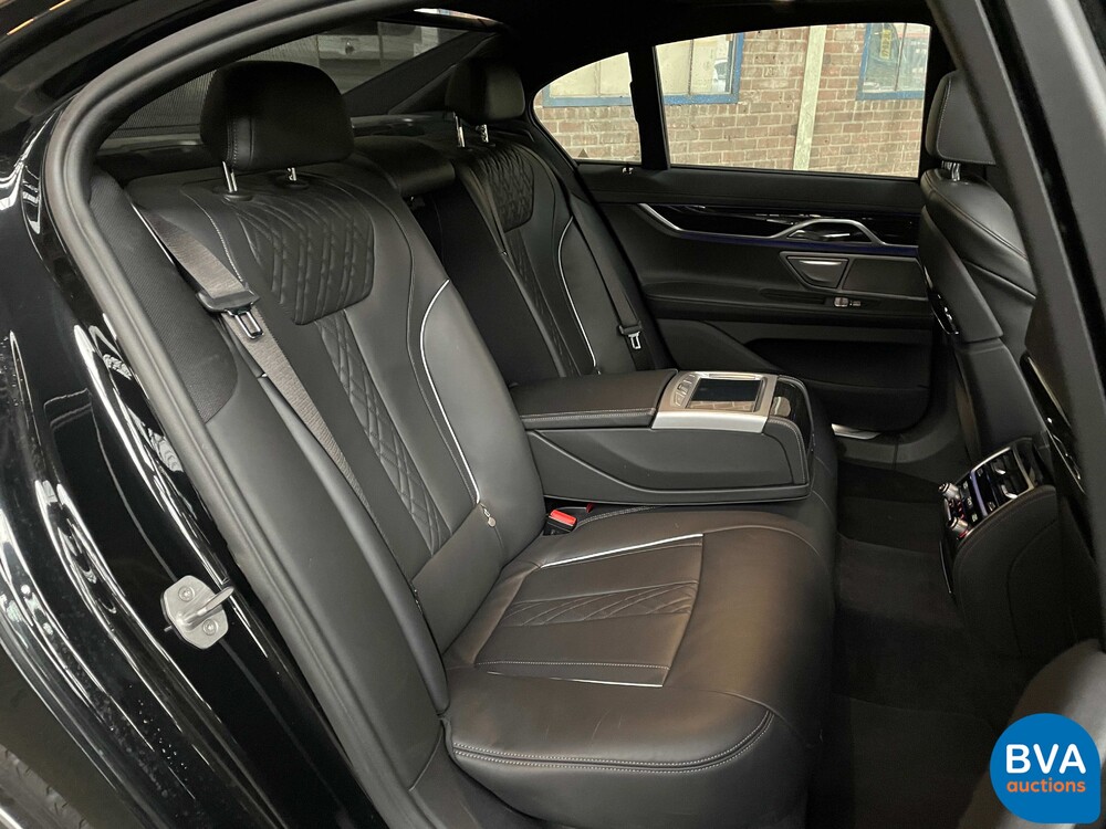 BMW 740e iPerformance M-Sport High Executive 7er 326pk 2016 -Original NL-, KT-137-L.