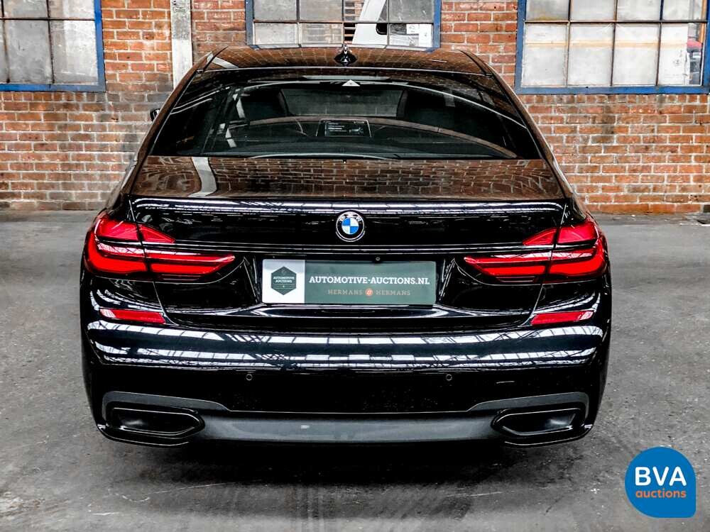 BMW 740e iPerformance M-Sport High Executive 7er 326pk 2016 -Original NL-, KT-137-L.