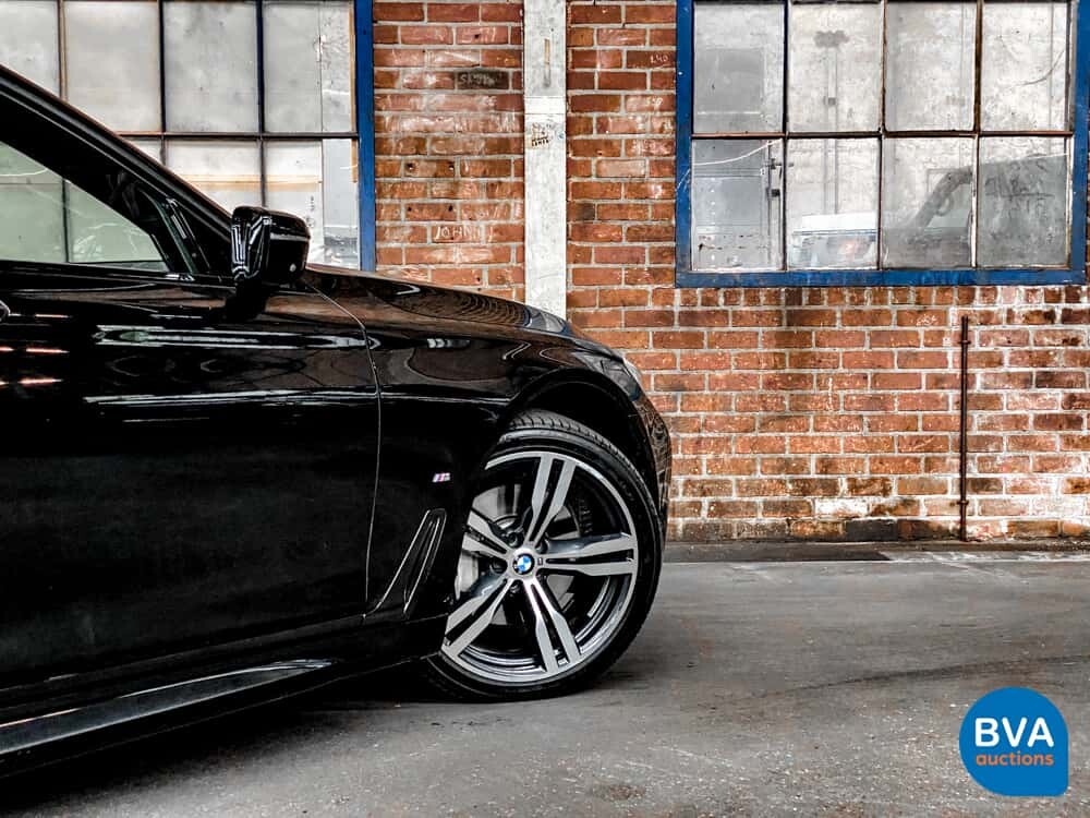 BMW 740e iPerformance M-Sport High Executive 7er 326pk 2016 -Original NL-, KT-137-L.