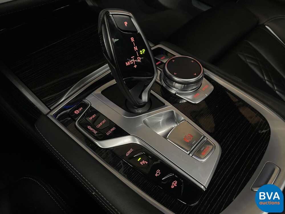 BMW 740e iPerformance M-Sport High Executive 7er 326pk 2016 -Original NL-, KT-137-L.