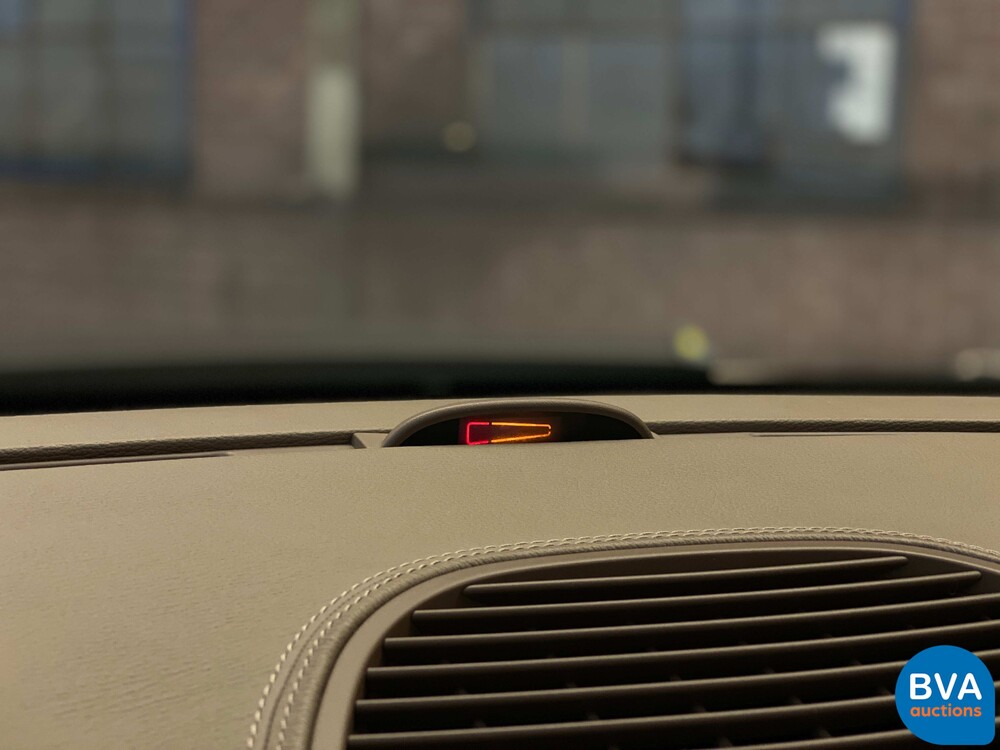 Mercedes-Benz CL500 C215 5.0 V8 2002.