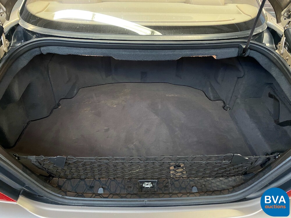 Mercedes-Benz CL500 C215 5.0 V8 2002.