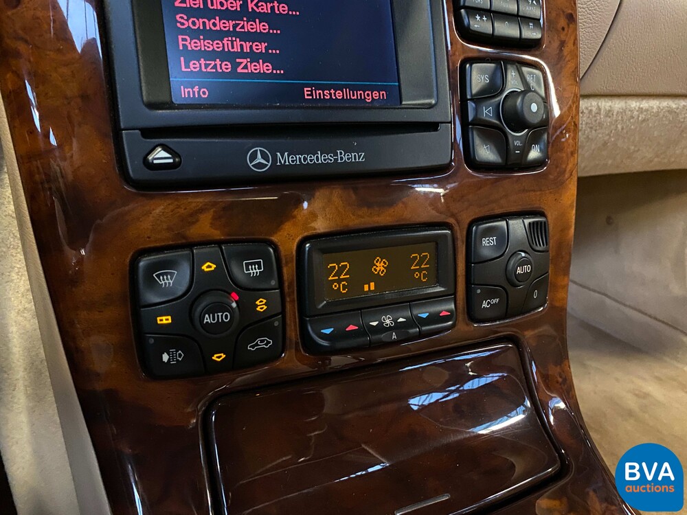 Mercedes-Benz CL500 C215 5.0 V8 2002.