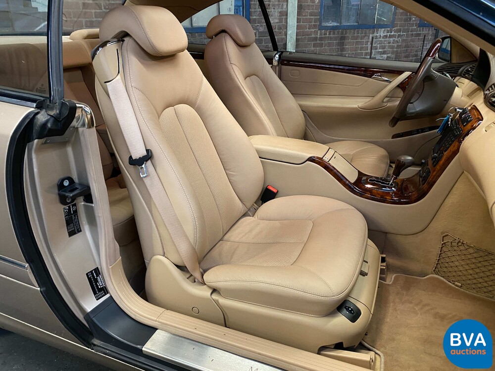 Mercedes-Benz CL500 C215 5.0 V8 2002.