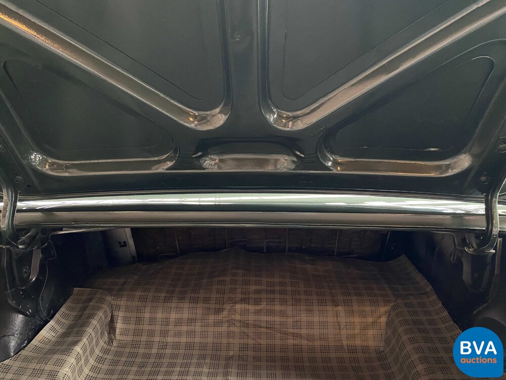 Ford USA Mustang 4.7 V8 1966.