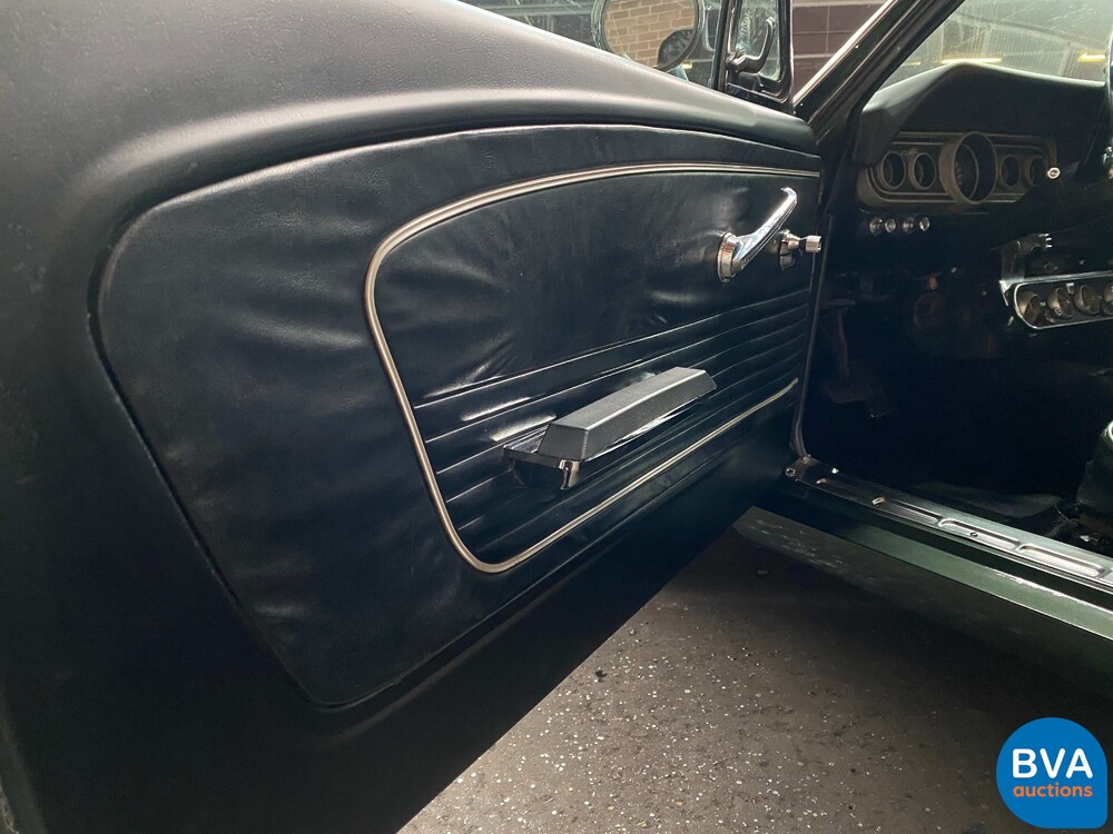 Ford USA Mustang 4.7 V8 1966.