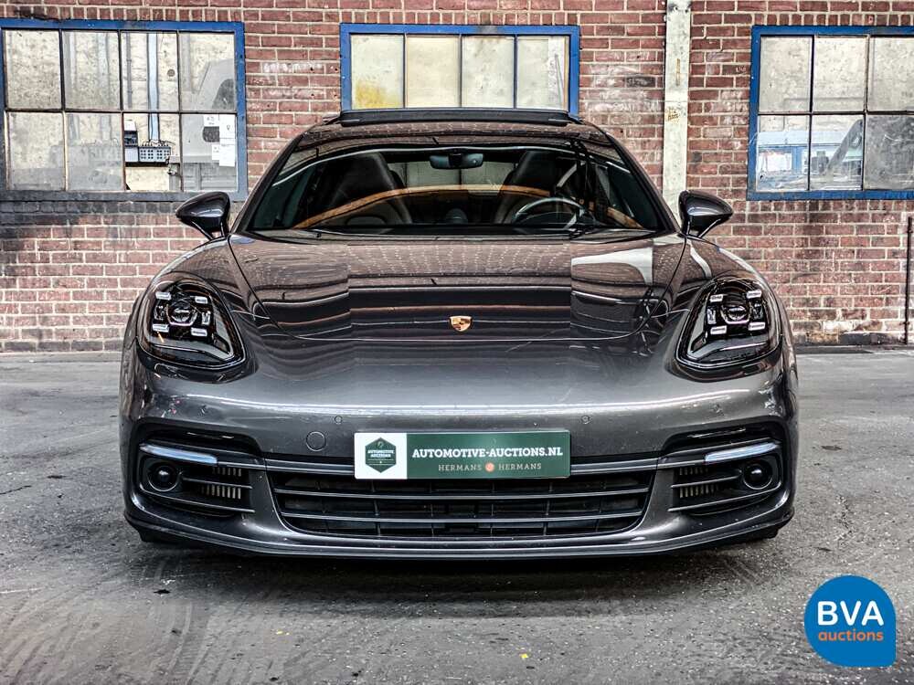 Porsche Panamera Sport Turismo 2.9 4 E-Hybrid 462 PS 2018 Sport Chrono Plug-In-Hybrid, H-318-HT.