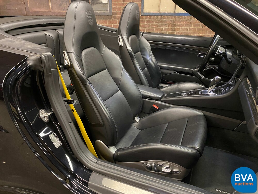 Porsche 911 Turbo S3.8 Convertible 991.2 581hp 2017 FACELIFT, PR-026-J.