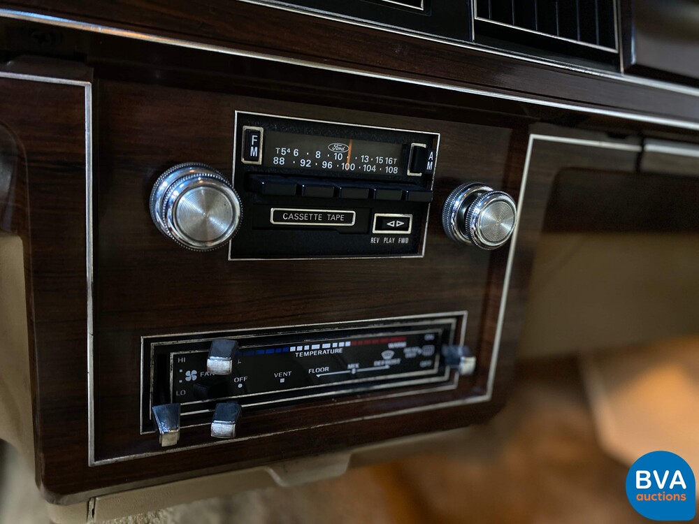 Ford LTD Krone Victoria 5.0L V8.