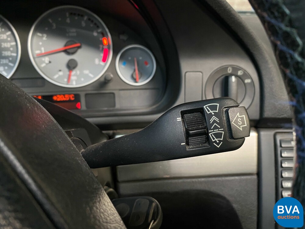 BMW M5 E39 Limousine 400PS 5er 2000 -Org. Niederländisch, 99-DZ-VZ.