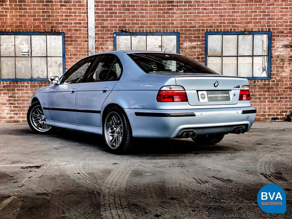 BMW M5 E39 Limousine 400PS 5er 2000 -Org. Niederländisch, 99-DZ-VZ.