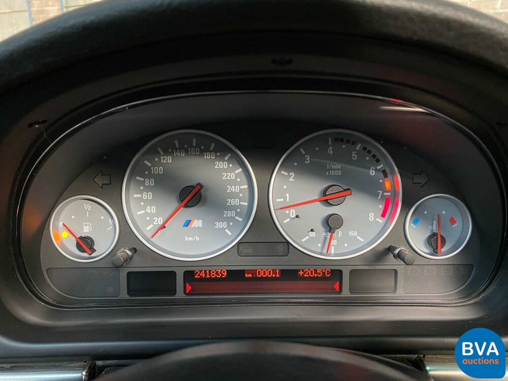 BMW M5 E39 Limousine 400PS 5er 2000 -Org. Niederländisch, 99-DZ-VZ.