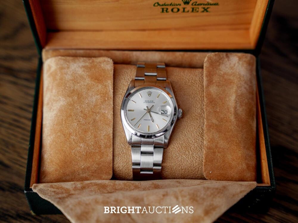 Rolex 6694 Oysterdate - White and Gold Dail - 1975