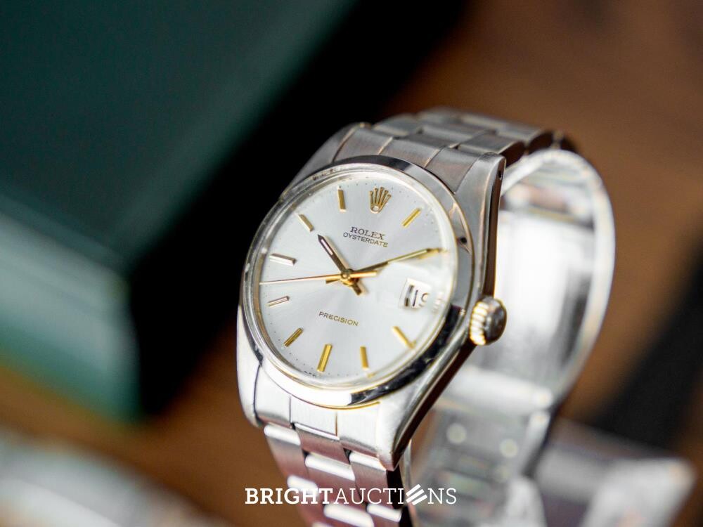 Rolex 6694 Oysterdate - White and Gold Dail - 1975