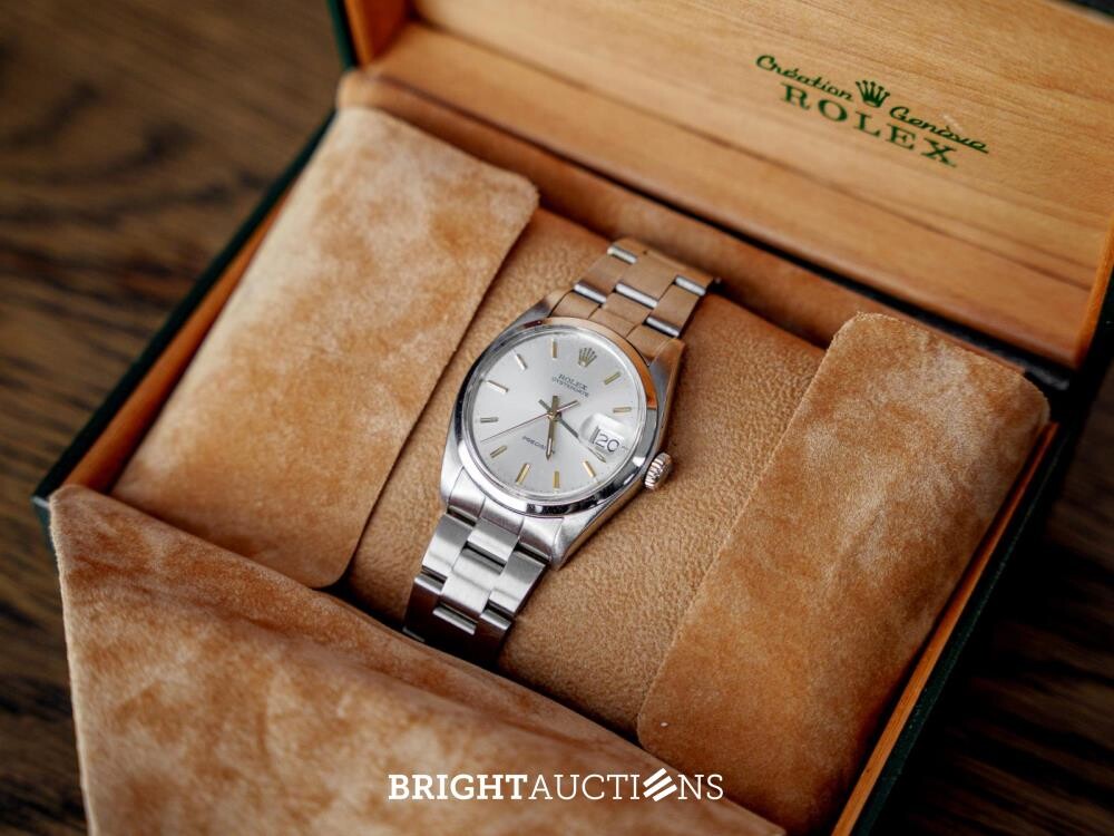 Rolex 6694 Oysterdate - White and Gold Dail - 1975