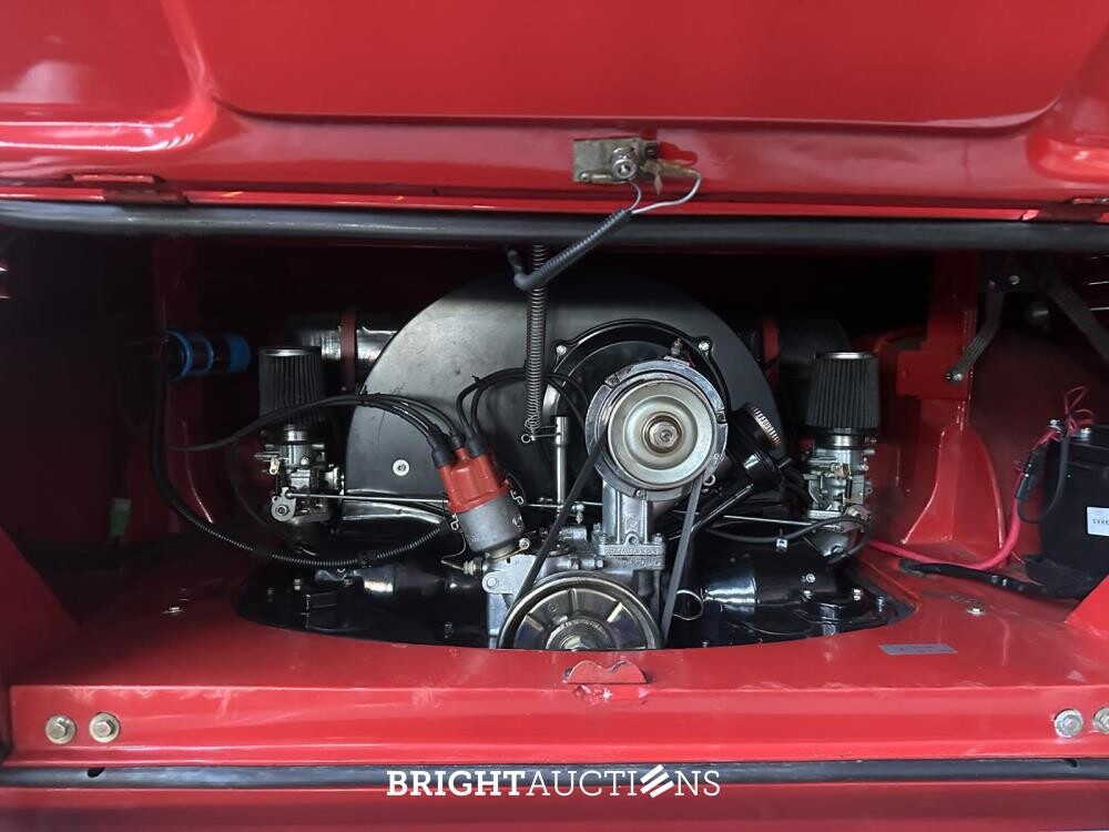 Volkswagen Split Bus T1 Samba 46HP 1981, 1-ZSB-73
