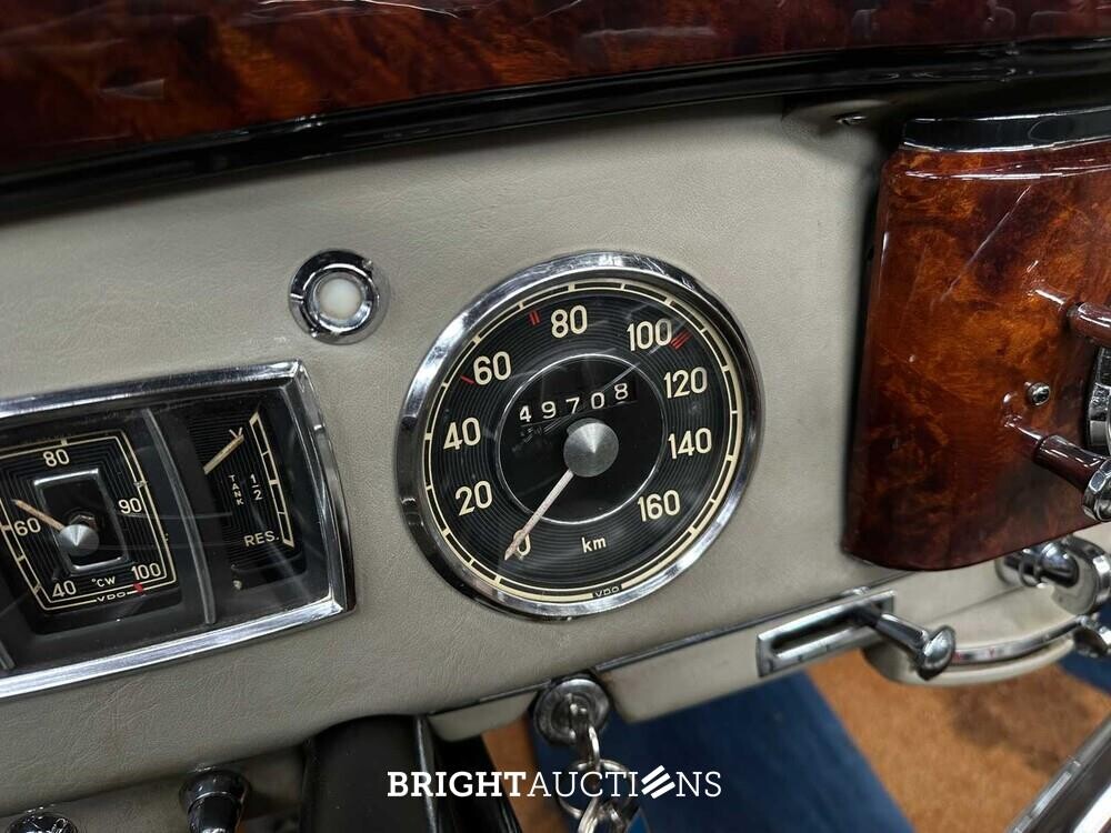 Mercedes-Benz 220 A Cabriolet W187 200-SERIE 1951, DR-27-11