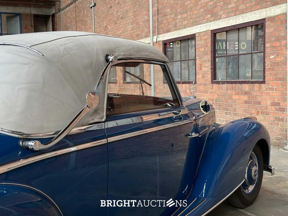 Mercedes-Benz 220 A Cabriolet W187 200-SERIE 1951, DR-27-11