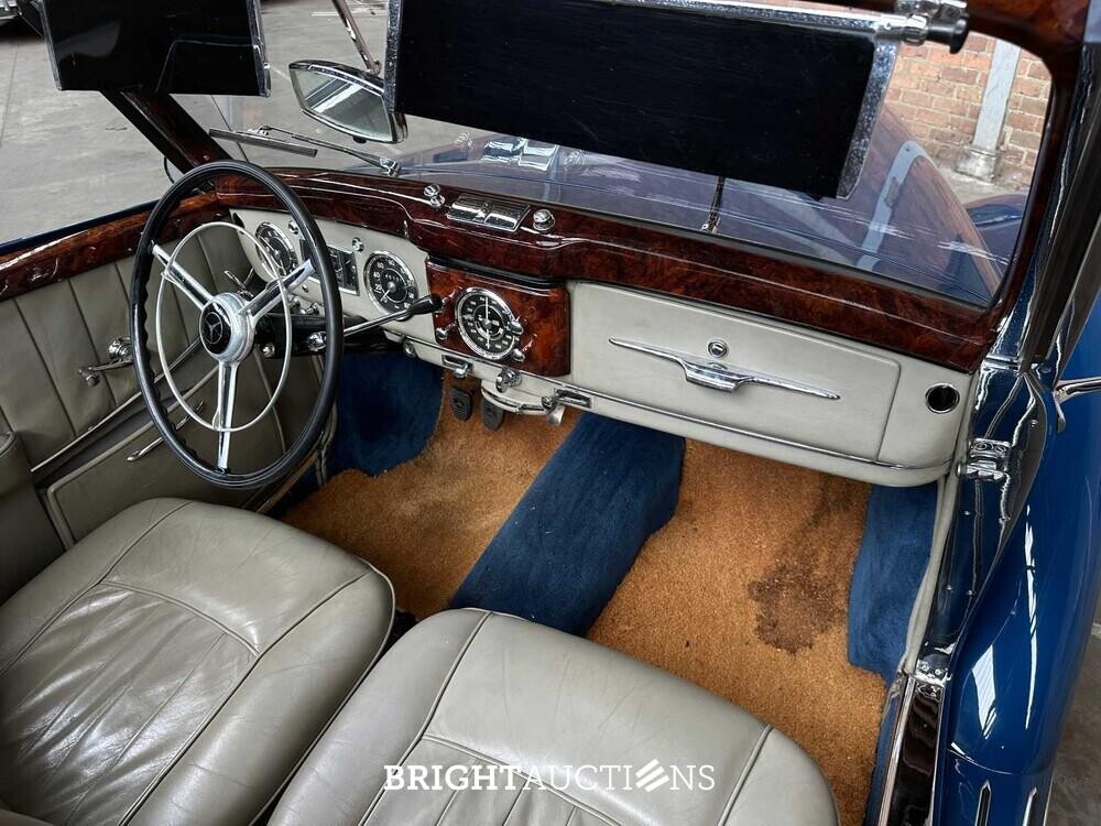 Mercedes-Benz 220 A Cabriolet W187 200-SERIE 1951, DR-27-11