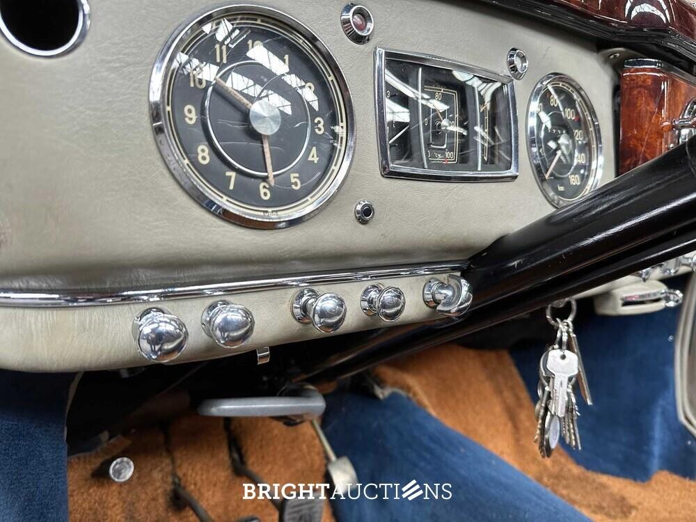 Mercedes-Benz 220 A Cabriolet W187 200-SERIE 1951, DR-27-11