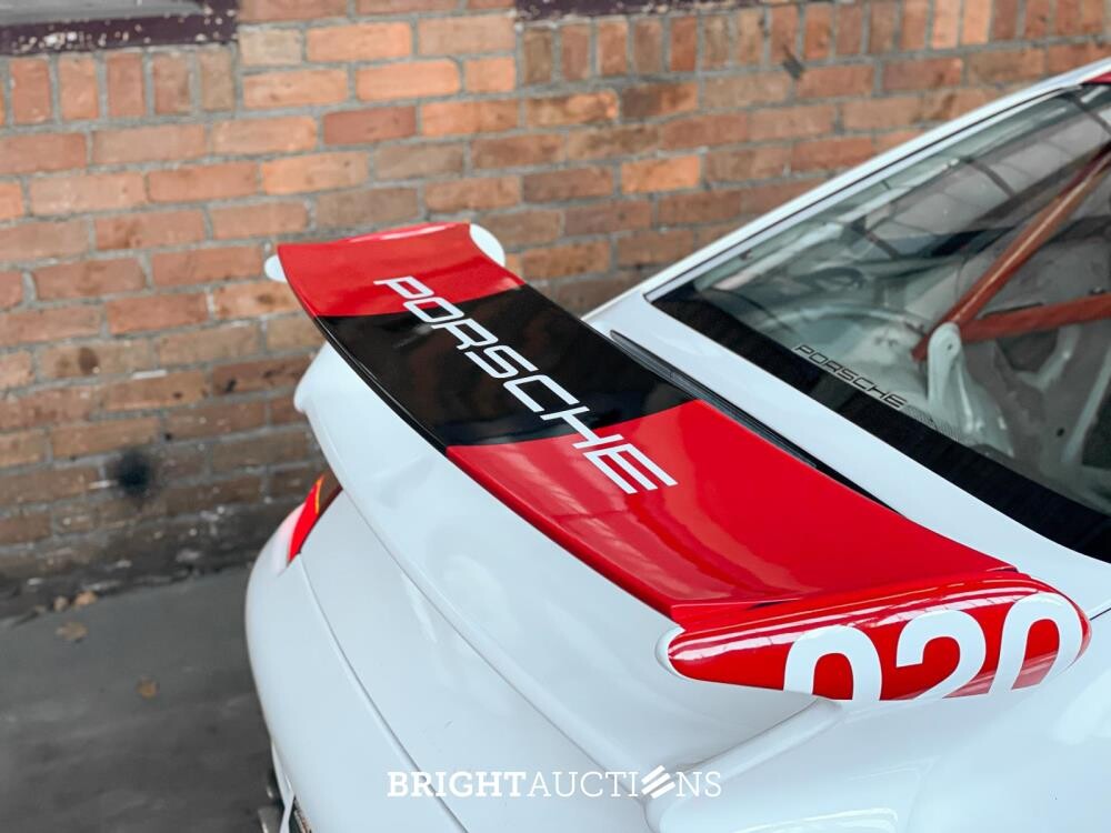 Porsche 911 Carrera 3.6 997 325hp 2005 -TRACK TOY- , 55-SGD-4 Youngtimer
