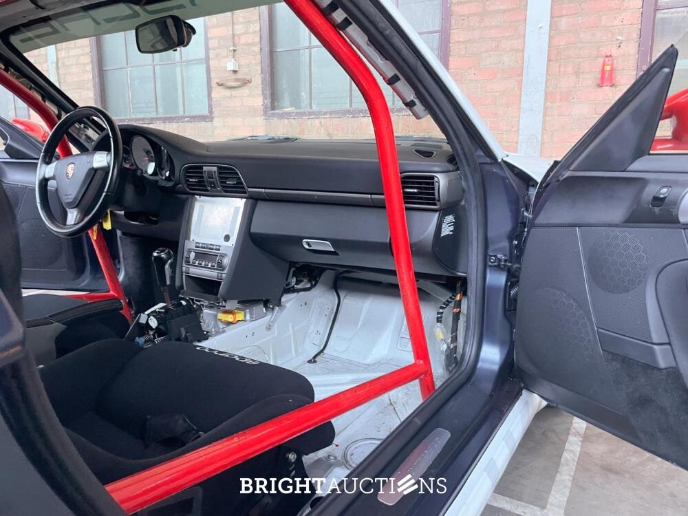 Porsche 911 Carrera 3.6 997 325hp 2005 -TRACK TOY- , 55-SGD-4 Youngtimer
