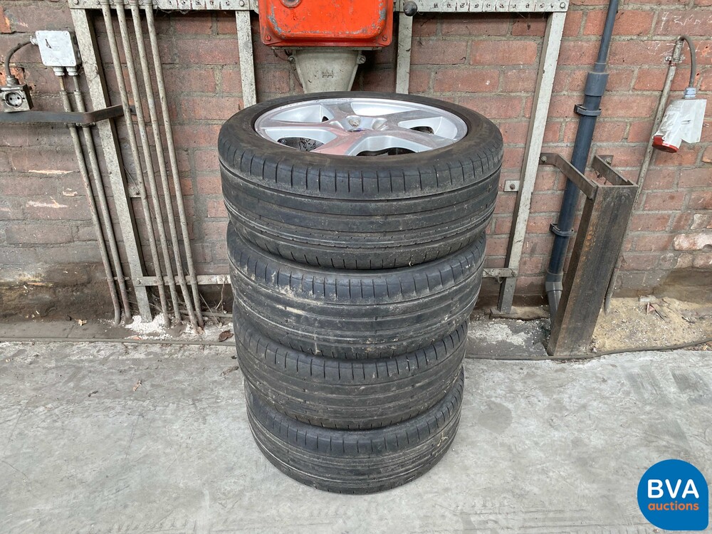 Volvo S60 2.0T Intro Edition 203pk 2010 -Origineel NL-, 02-NJ-L9