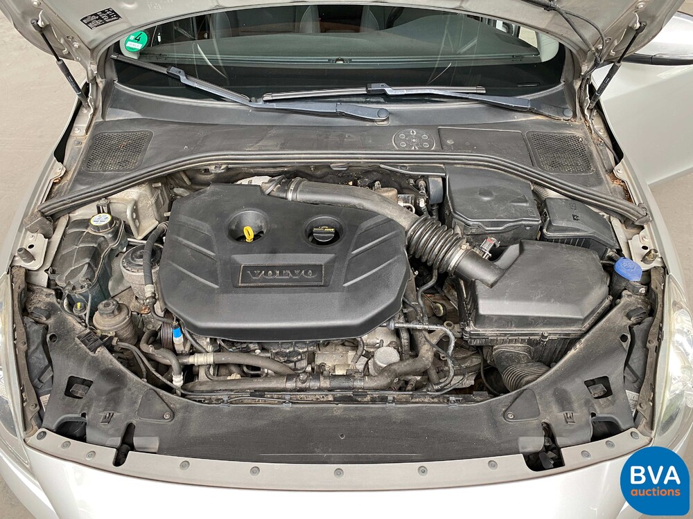 Volvo S60 2.0T Intro Edition 203pk 2010 -Origineel NL-, 02-NJ-L9