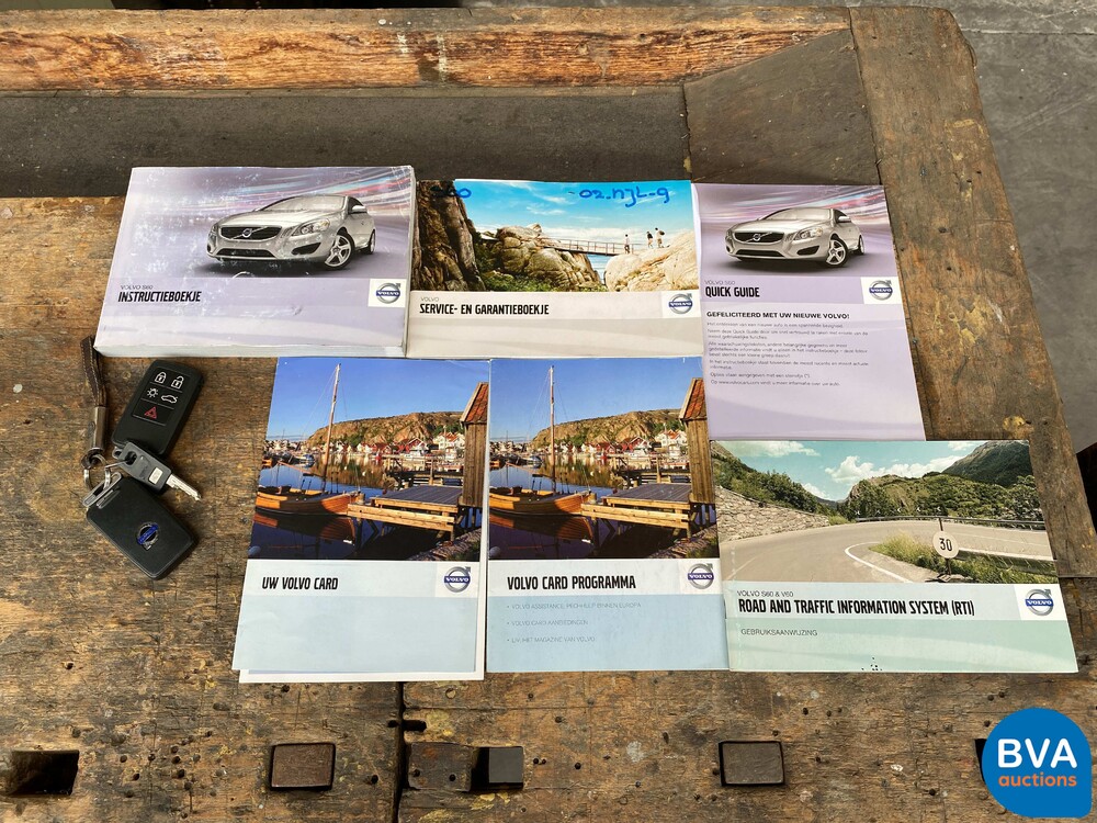 Volvo S60 2.0T Intro Edition 203pk 2010 -Origineel NL-, 02-NJ-L9