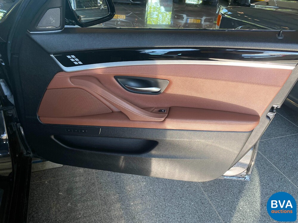 Alpina B5 BiTurbo 507PK/700Nm BMW 5-Series F10 2011 NL registration.