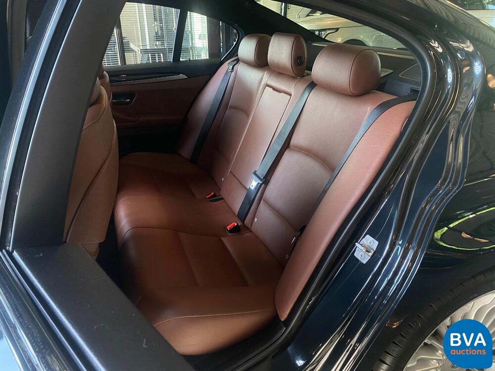 Alpina B5 BiTurbo 507PK/700Nm BMW 5-Series F10 2011 NL registration.