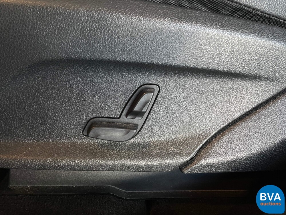 Mercedes-Benz GLC220d 4Matic Ambition 170pk 2015 -Original NL-, HG-845-D.