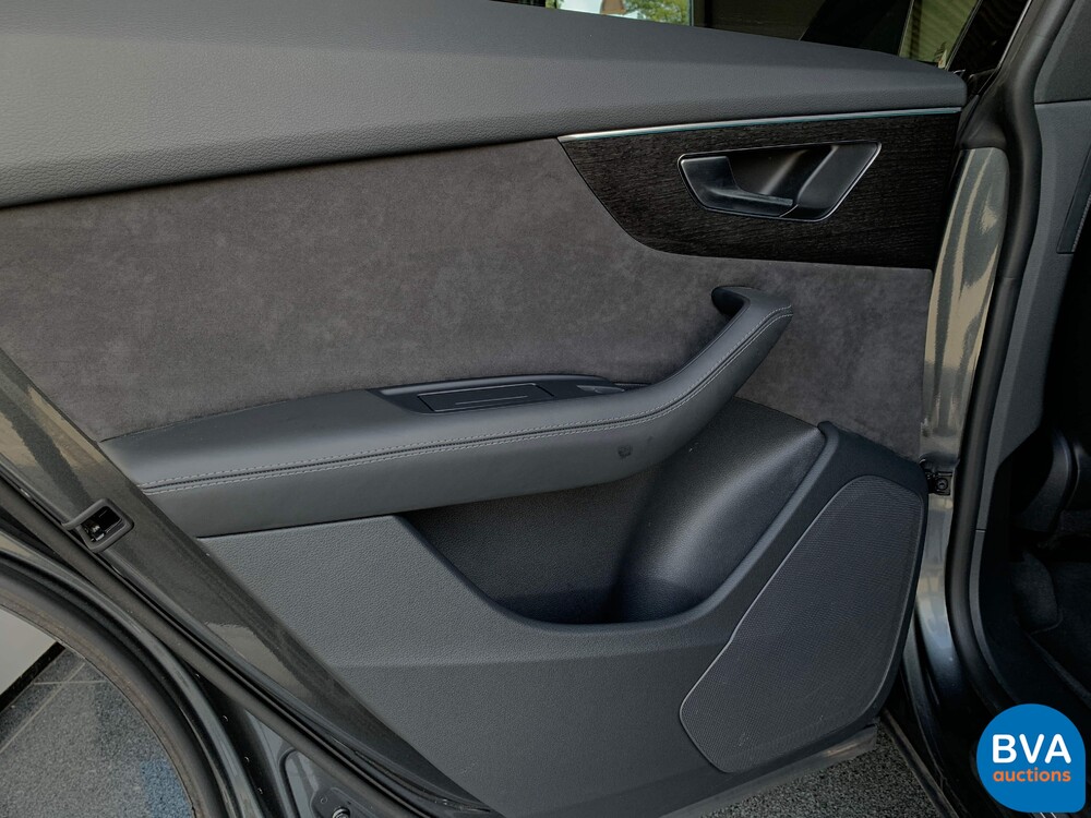 Audi Q8 50TDI Quattro 286hp S-Line 2020 WARRANTY.