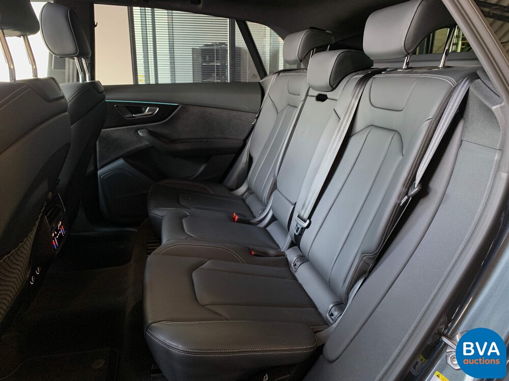 Audi Q8 50TDI Quattro 286hp S-Line 2020 WARRANTY.