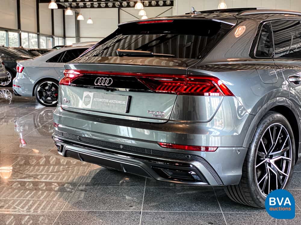 Audi Q8 50TDI Quattro 286hp S-Line 2020 WARRANTY.