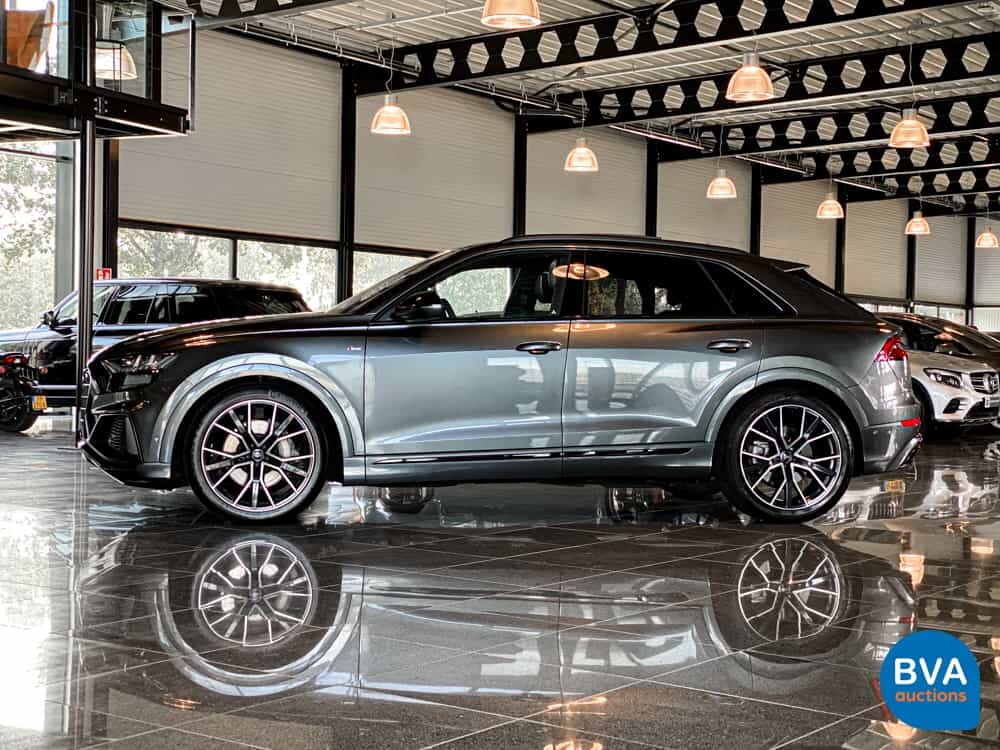 Audi Q8 50TDI Quattro 286hp S-Line 2020 WARRANTY.