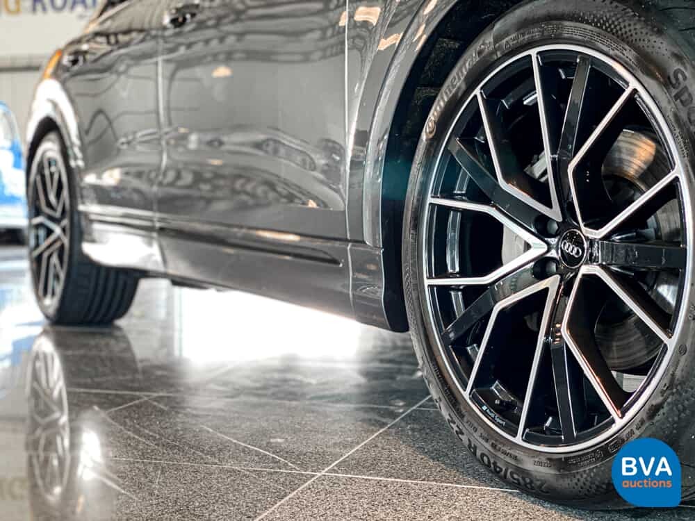 Audi Q8 50TDI Quattro 286hp S-Line 2020 WARRANTY.