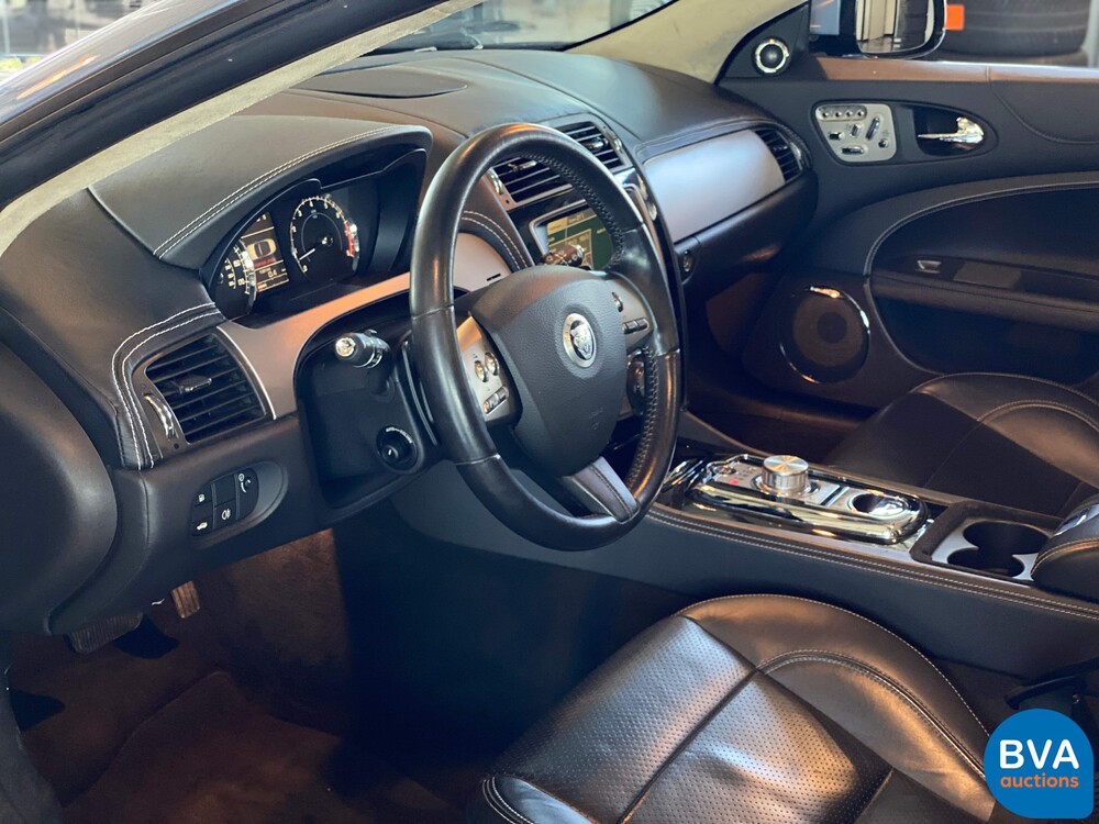 Jaguar XK Convertible 5.0 V8 Portfolio 385hp Convertible 2010.