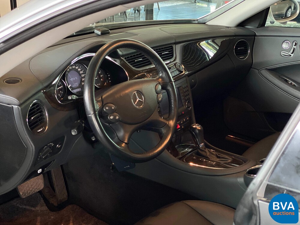 2006 Mercedes-Benz CLS350 272hp, L-146-ZN.