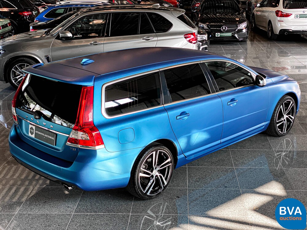 Volvo V70 2.0 T5 Kinetic 245hp 2015, RV-417-T.