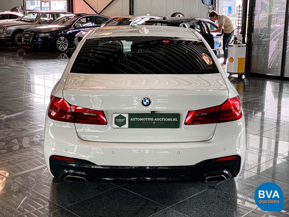 BMW 540i High Executive 5-series 340hp 2017, RB-521-G.