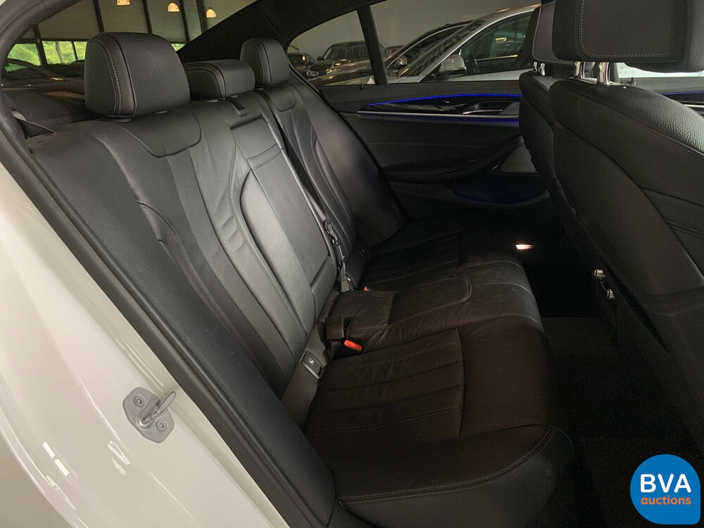 BMW 540i High Executive 5-series 340hp 2017, RB-521-G.